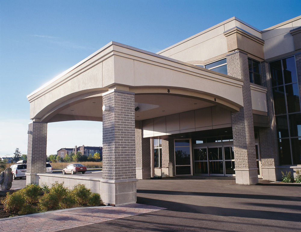 Hotel Le Montagnais Chicoutimi Exterior foto