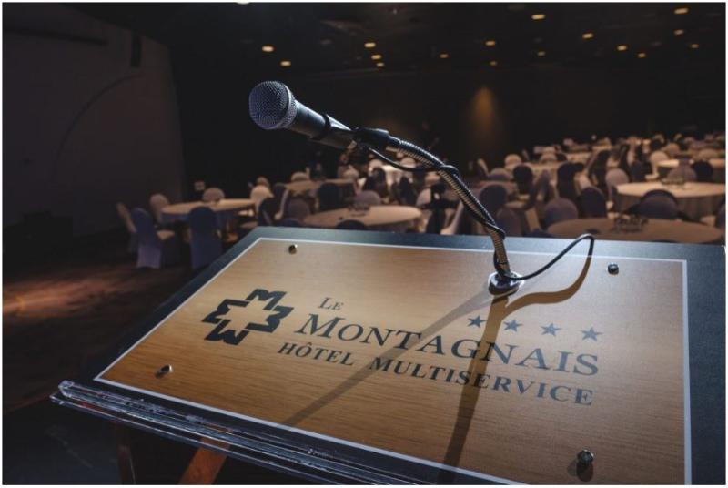 Hotel Le Montagnais Chicoutimi Exterior foto